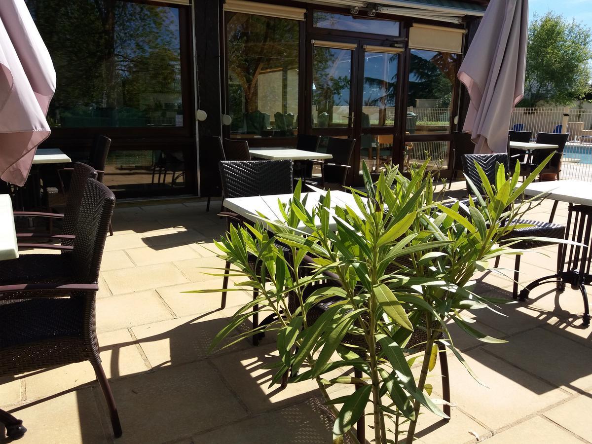 Hotel Le Mas Del Pechs - Chambres Avec Terrasse Sarlat-la-Caneda Bagian luar foto