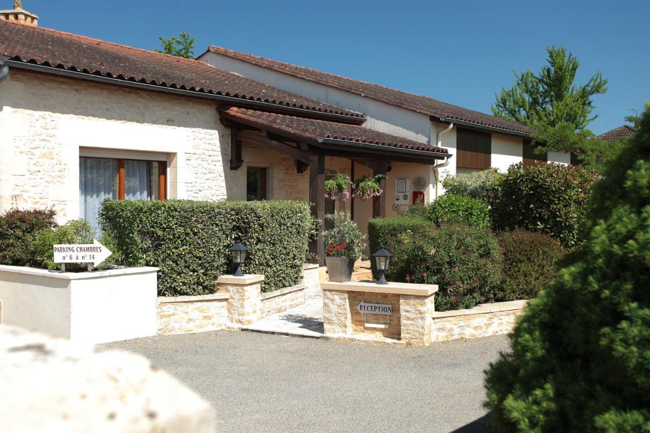 Hotel Le Mas Del Pechs - Chambres Avec Terrasse Sarlat-la-Caneda Bagian luar foto